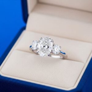 Oval & Round Diamond Three-Stone Ring